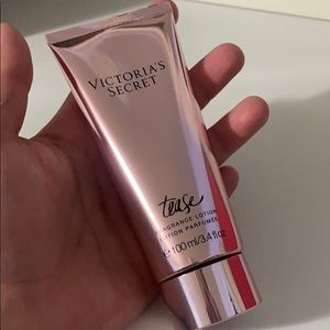 Victoria’s Secret Tease fragrance lotion